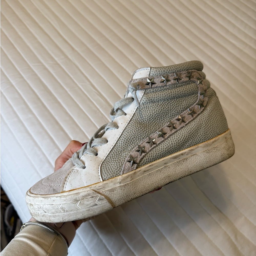 Vintage Havana Sneakers